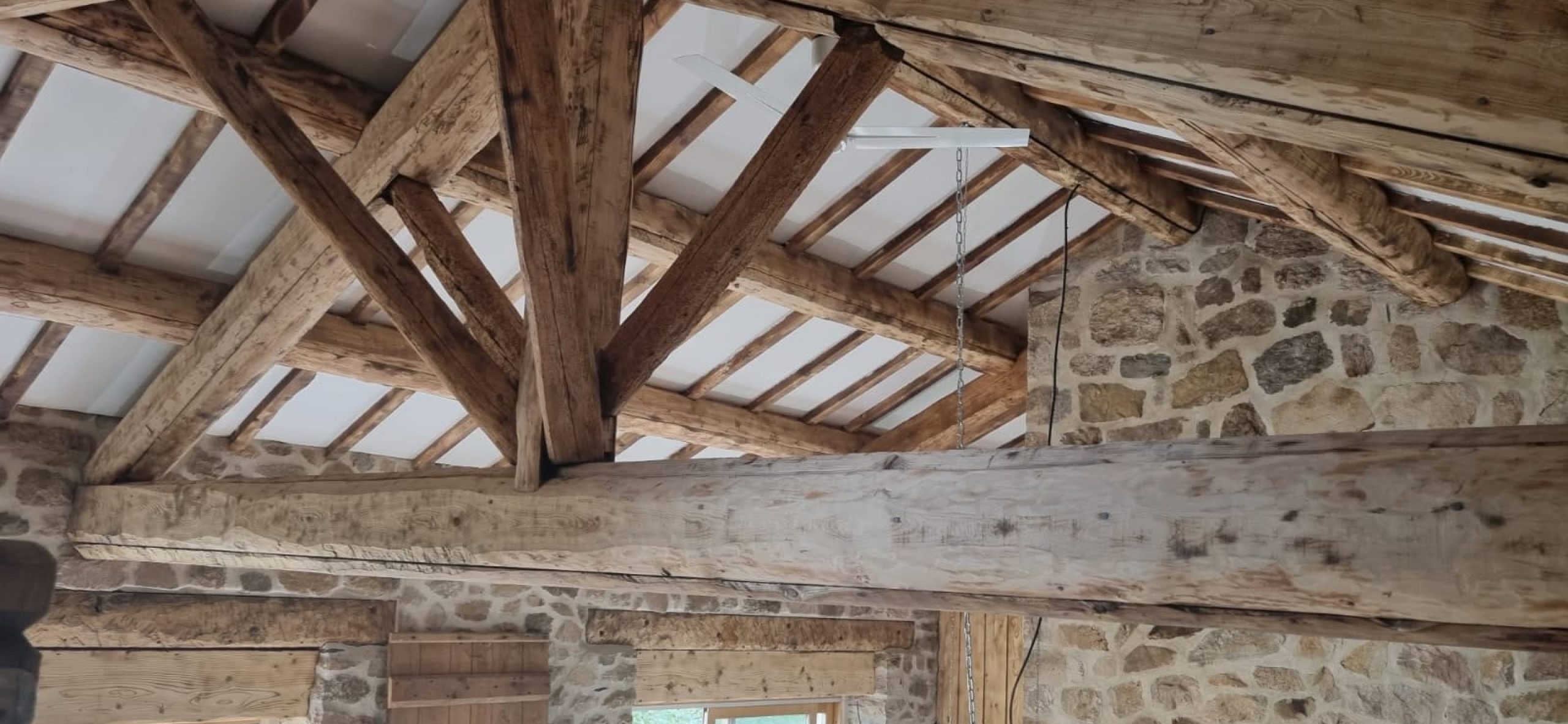 gite-de-groupe-tout-equipe-le-sequoia-ardeche-verte- 21.00.45