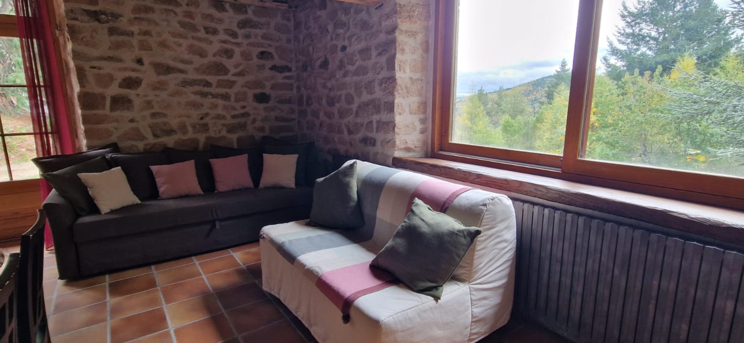 gite-de-groupe-tout-equipe-le-sequoia-ardeche-verte- 21.00.46 (4)