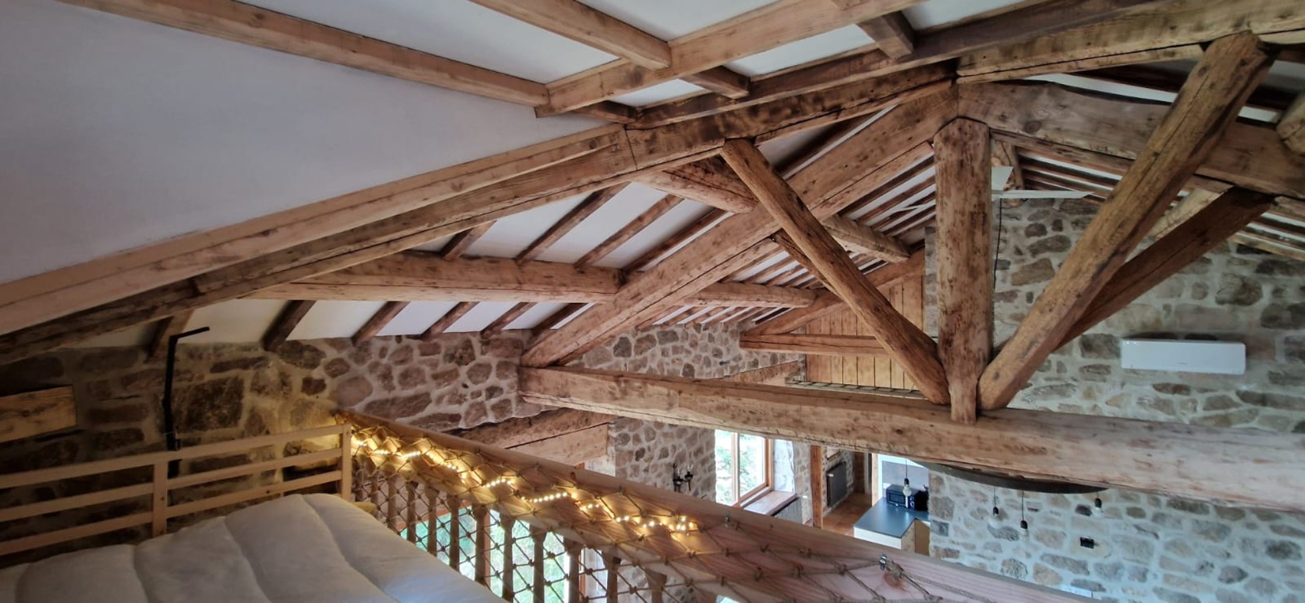 gite-de-groupe-tout-equipe-le-sequoia-ardeche-verte- 21.00.47 (1)