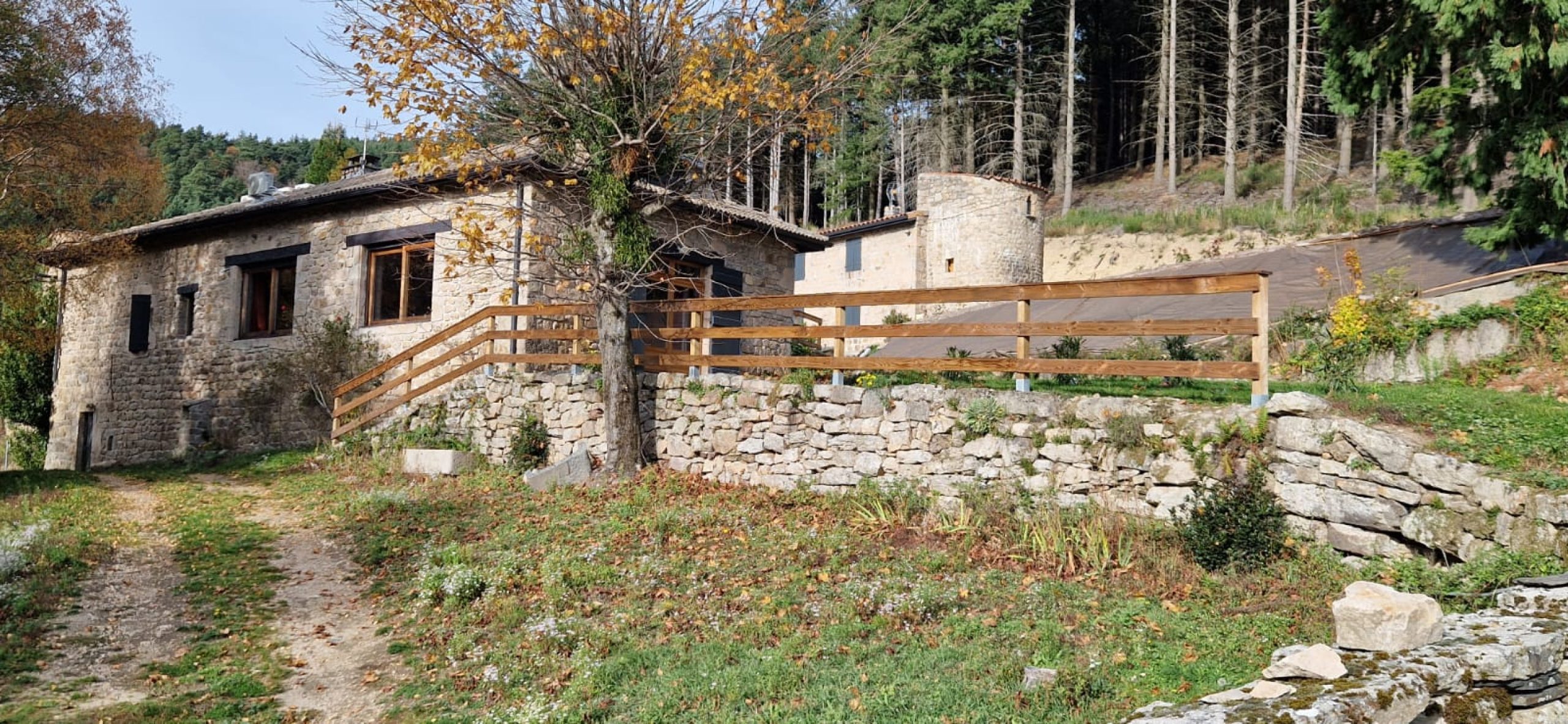 gite-de-groupe-tout-equipe-le-sequoia-ardeche-verte- 21.00.48 (5)