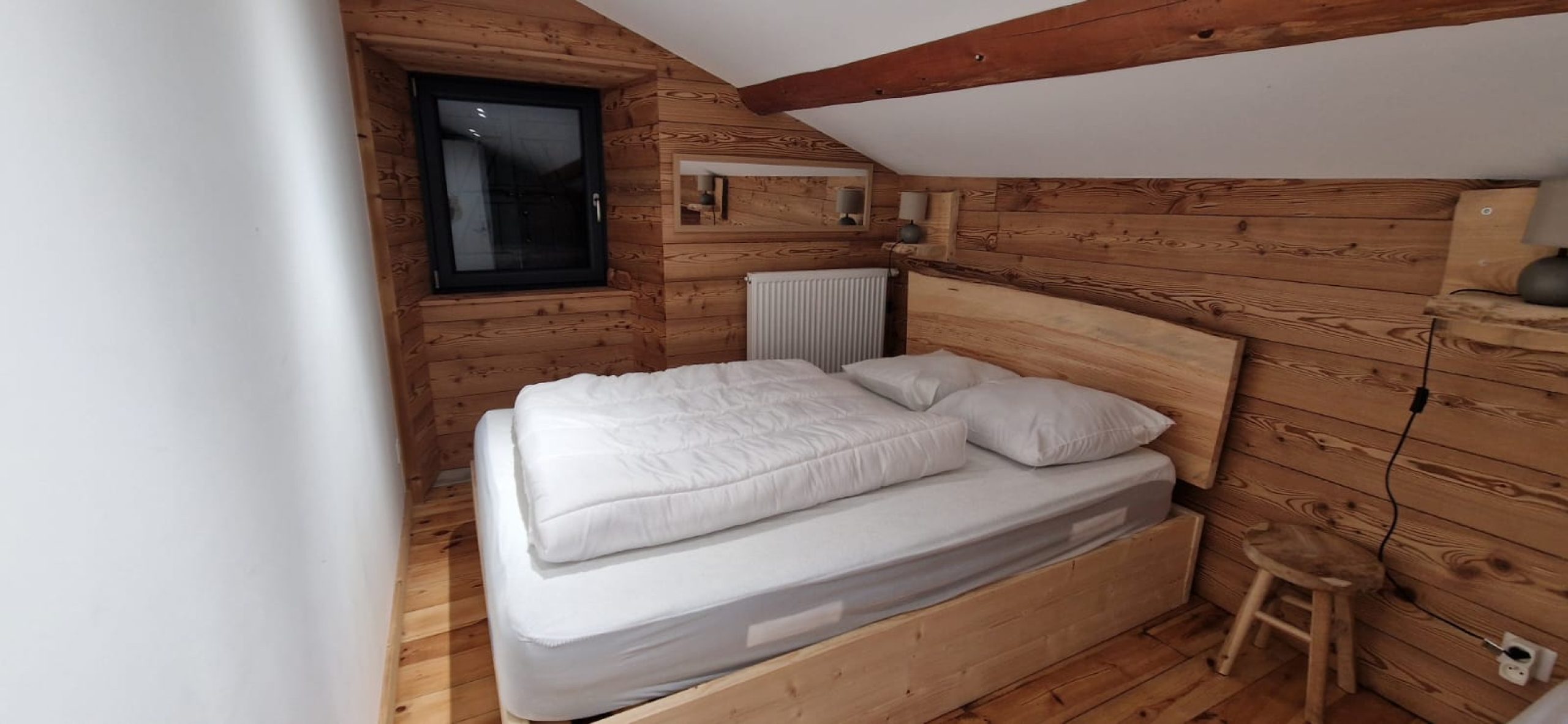 interieur-gite-de-groupe-tout-equipe-le-cepe-ardeche-verte- 21.03.50 (1)