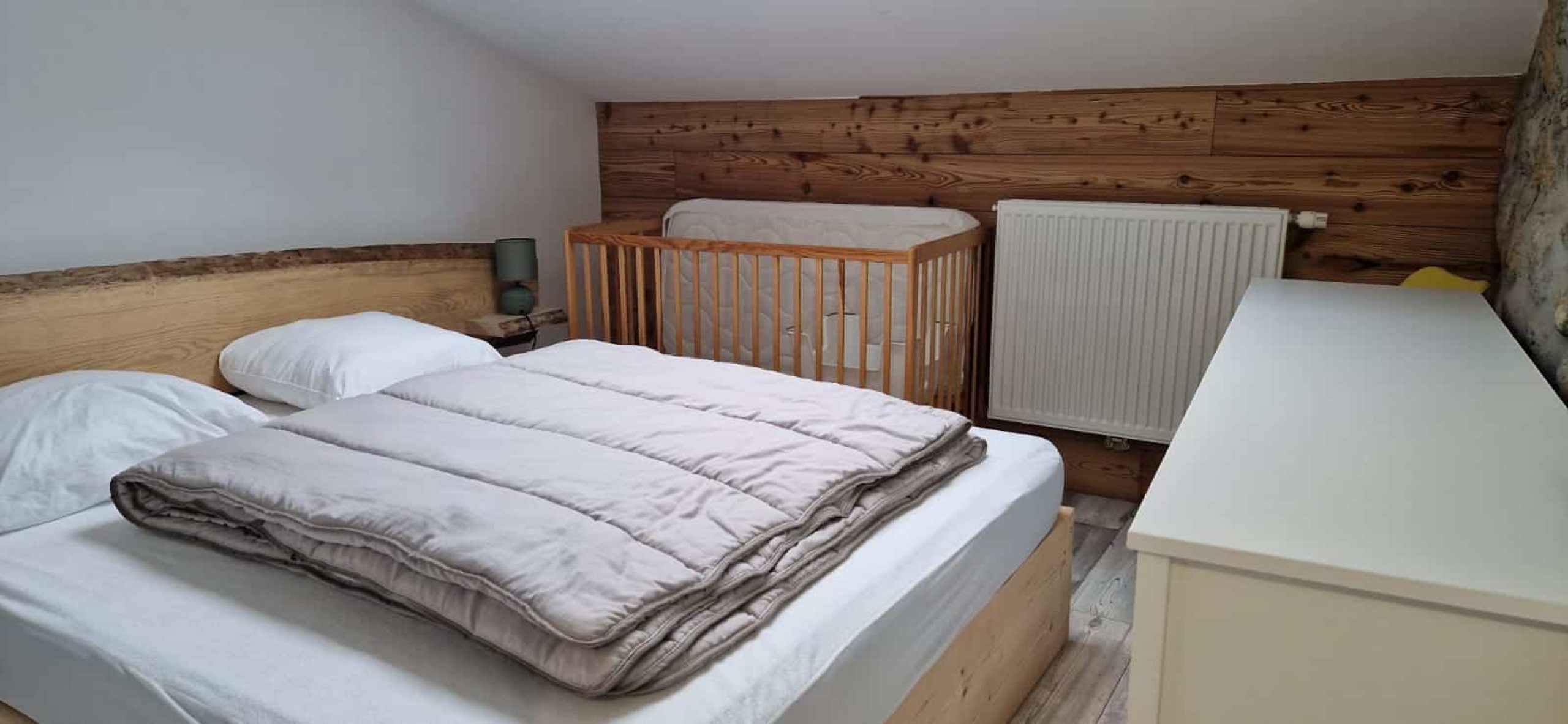 interieur-gite-de-groupe-tout-equipe-le-cepe-ardeche-verte- 21.03.50 (3)