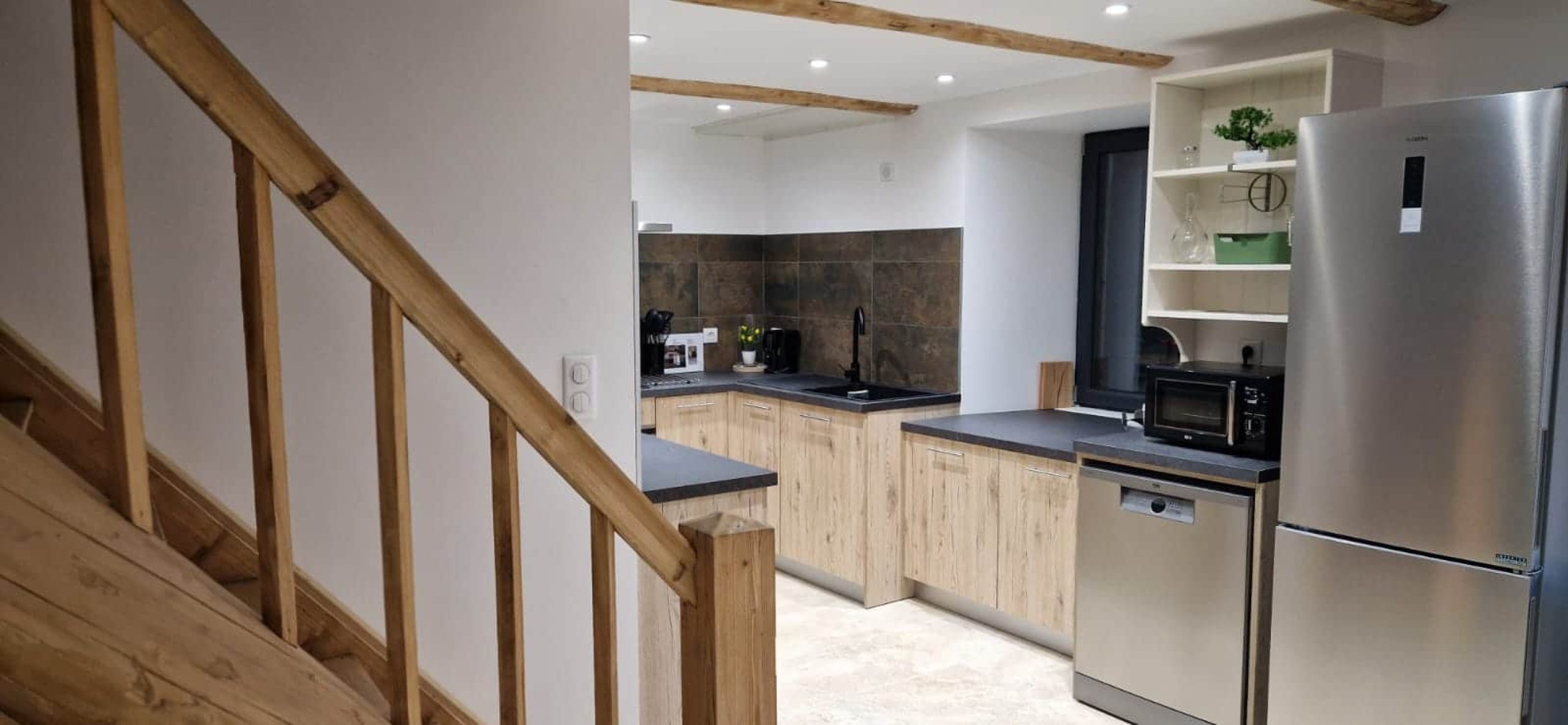 interieur-gite-de-groupe-tout-equipe-le-cepe-ardeche-verte- 21.03.51 (4)